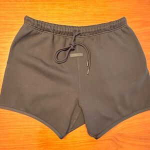 FEAR OF GOD ESSENTIALS